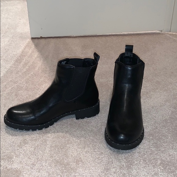 SO Shoes - Black boots